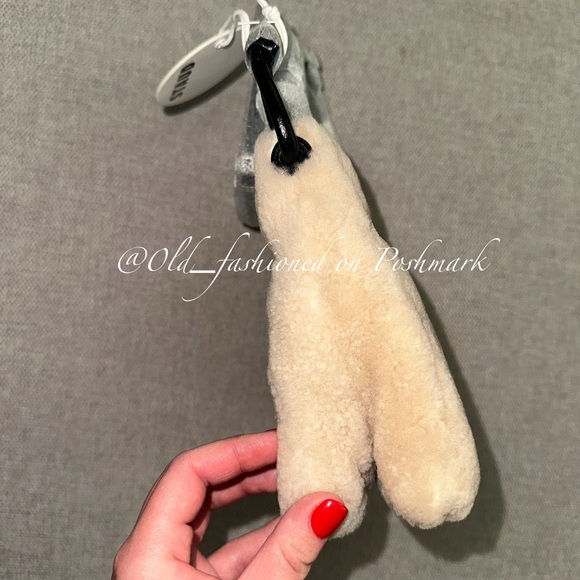 Price Firm - STAUD Shearling Valerie Bag - Picture 7 of 12